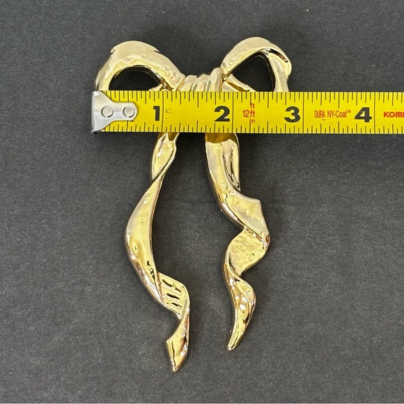 NEW ANTHROPOLOGIE CANDLE CHARM GOLD BOW JEWELRY DECOR GIFT BOX ROMANTIC PRETTY - Picture 8 of 8